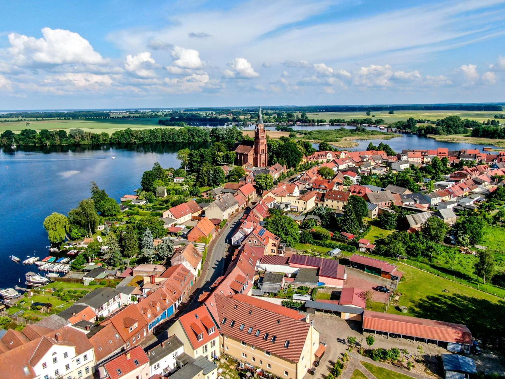 Lakeview - Penthouse Am Hafen Röbel